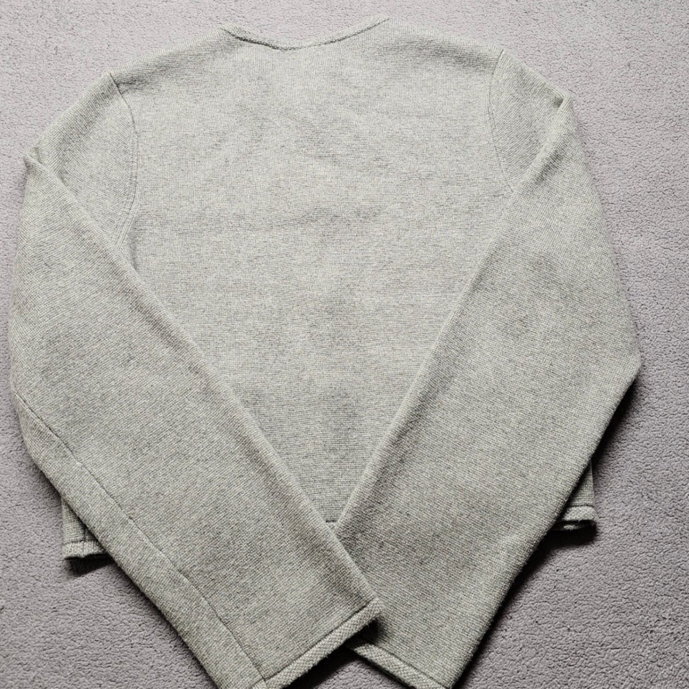 Abercrombie & Fitch Grey Cropped Cardigan Gold Crest Button Lady Jacket Size M - Picture 7 of 9